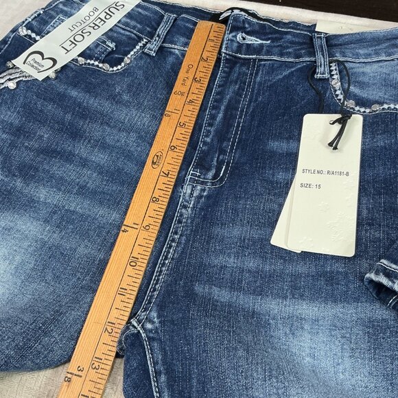 New Sky Premium Women's Western Flared Jeans Size 15 Angel Wings Skull Y2K - Picture 10 of 14